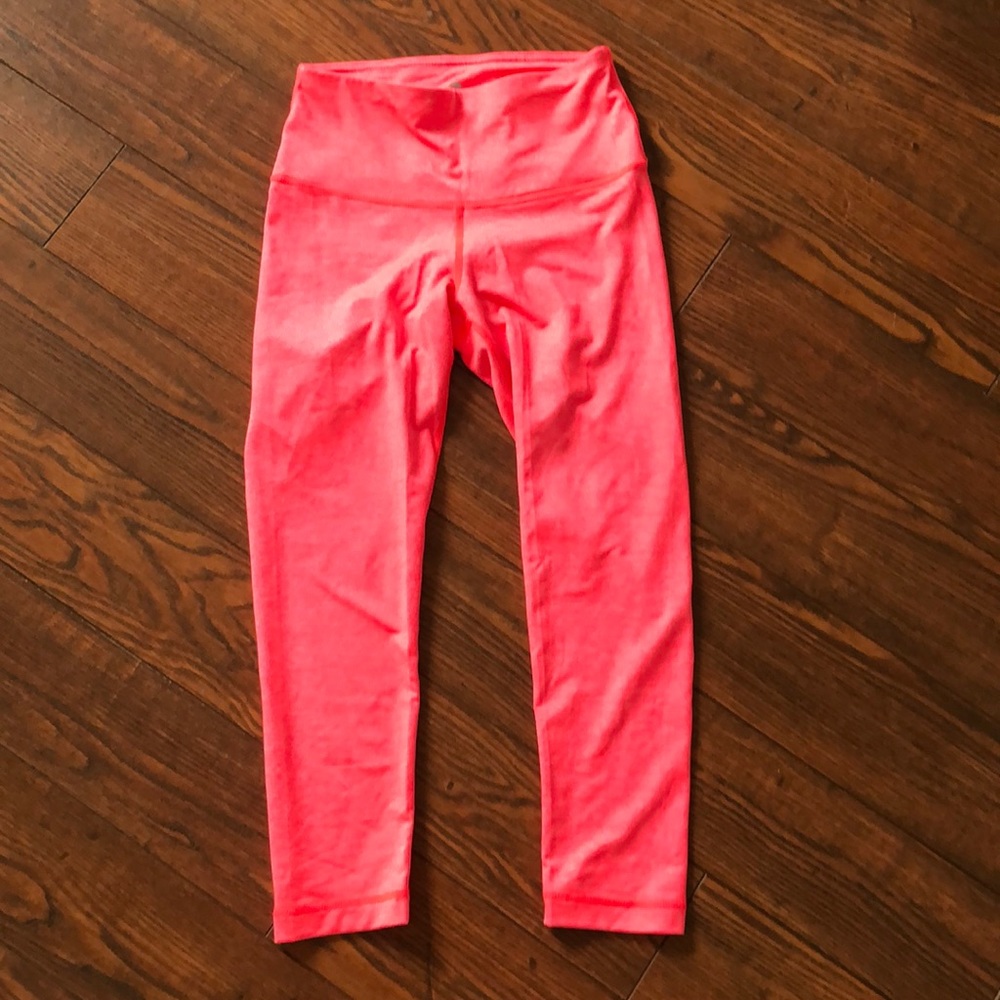 90 degree crop legging